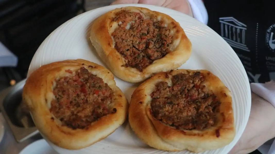 Hatay’ın Eşsiz Tatlarından Kaytaz Böreği Artık Avrupa’da Marka! 1